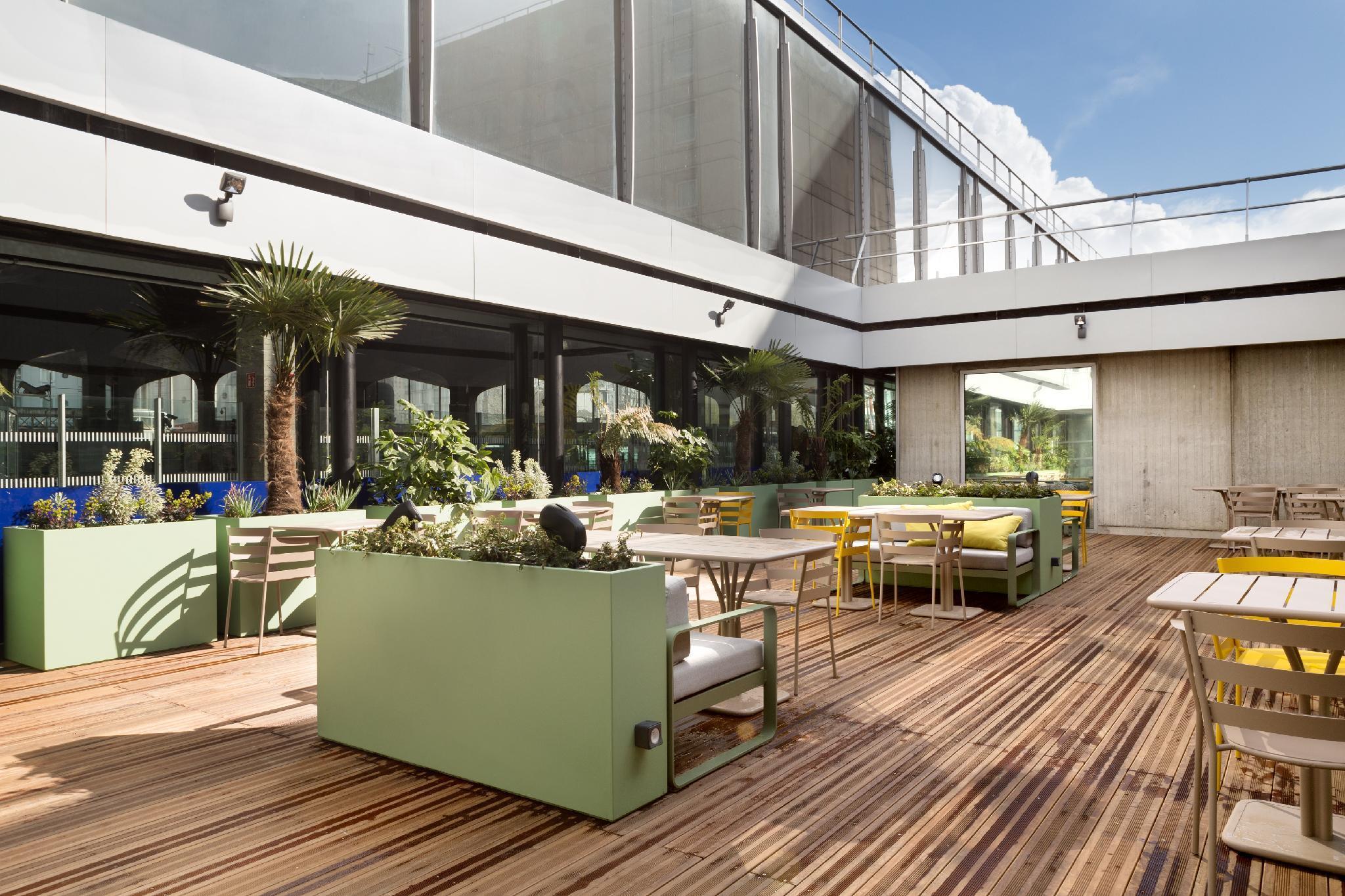Novotel Paris Charles De Gaulle Airport 4*