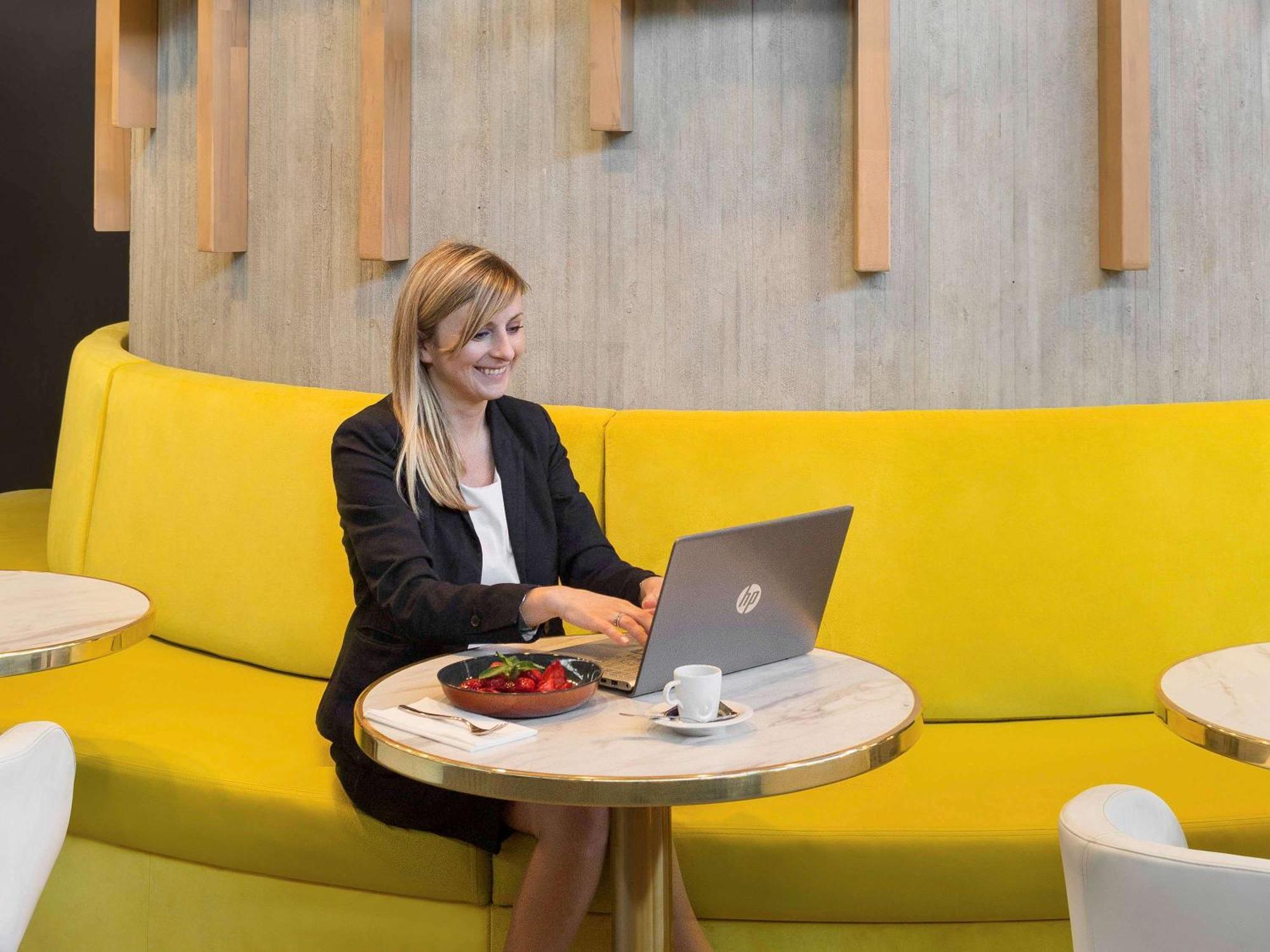 Novotel Paris Charles De Gaulle Airport 4*